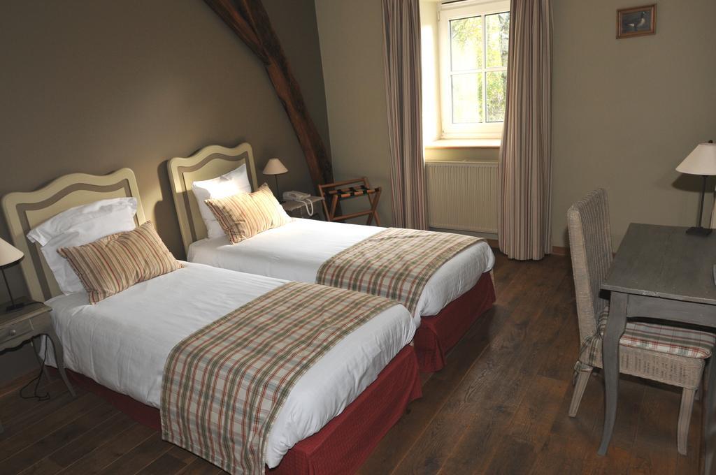 Hostellerie Au Coeur Du Spinois Rebecq-Rognon Quarto foto
